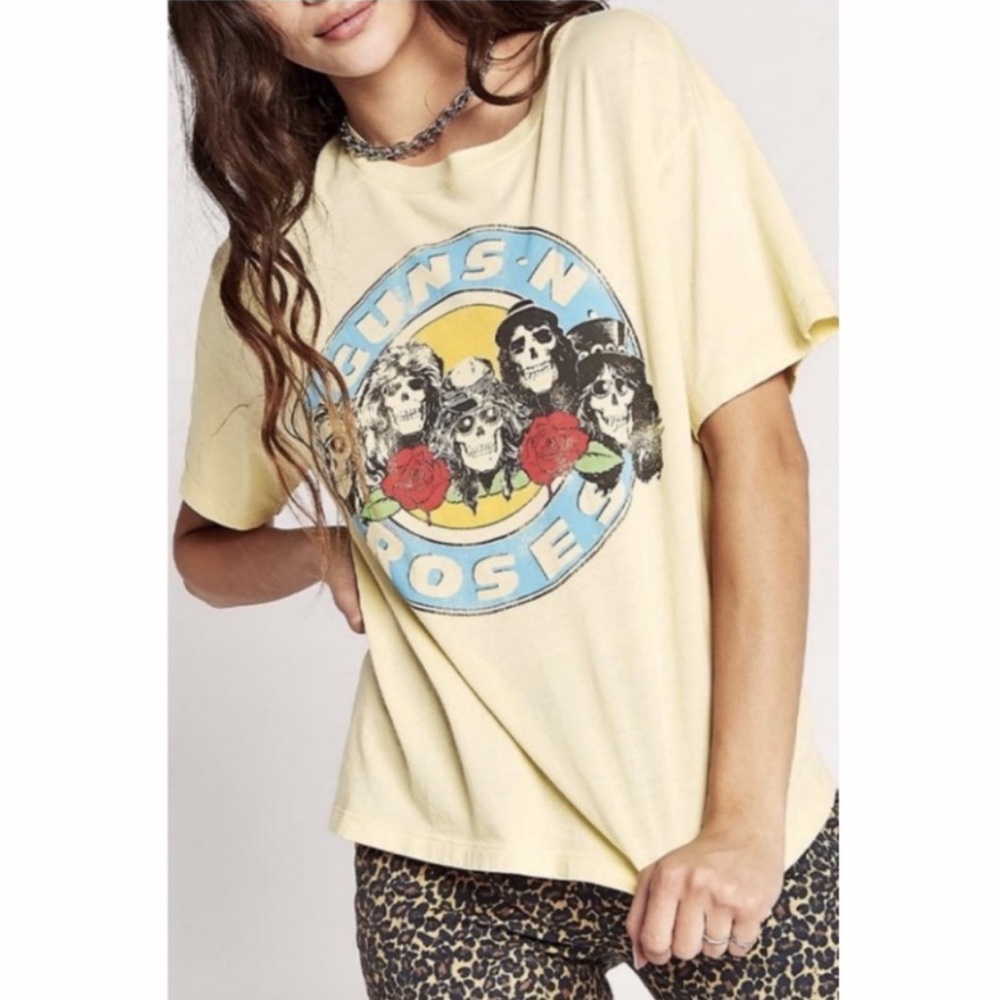 Daydreamer Guns N Roses Yellow Rock Tee